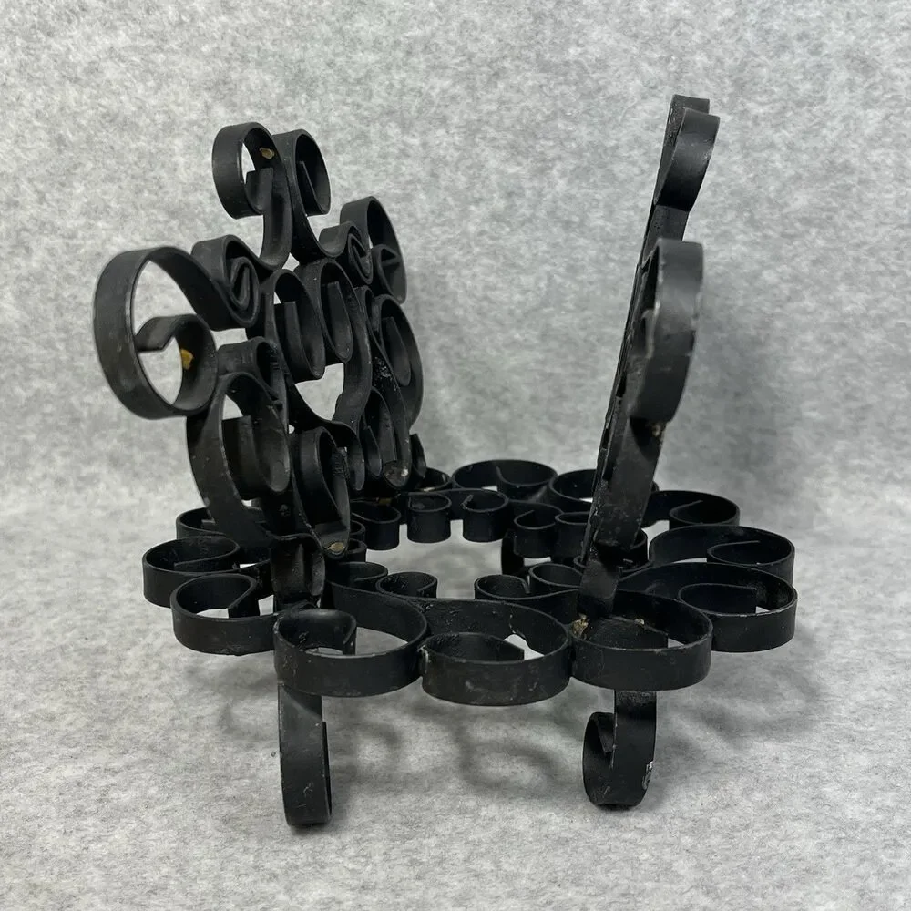 Vintage Black Metal Swirl Scroll‎ Napkin Letter Holder Wrought Iron ? Organizer